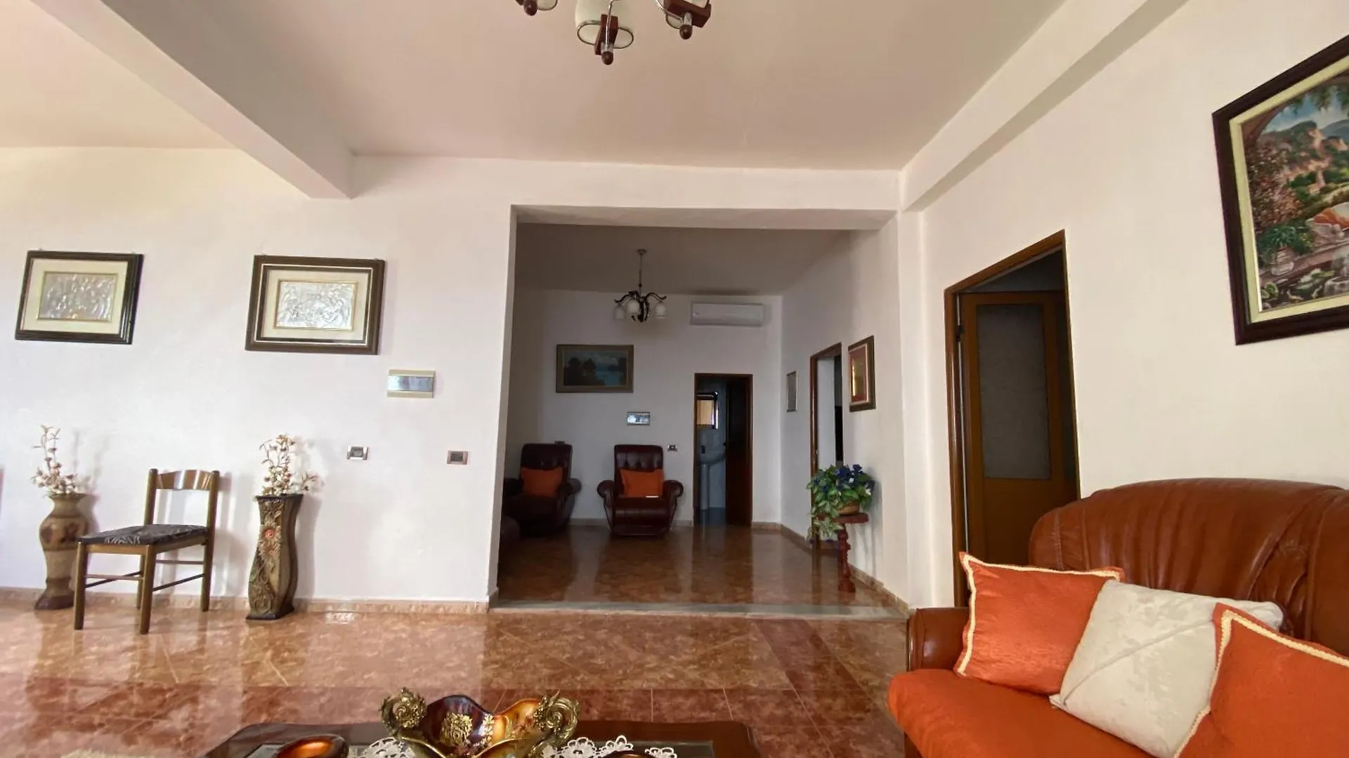 Kledi Apartment فلورا ألبانيا