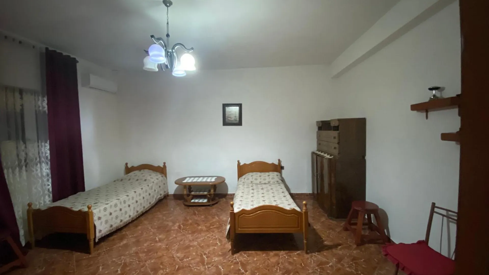 Kledi Apartment فلورا