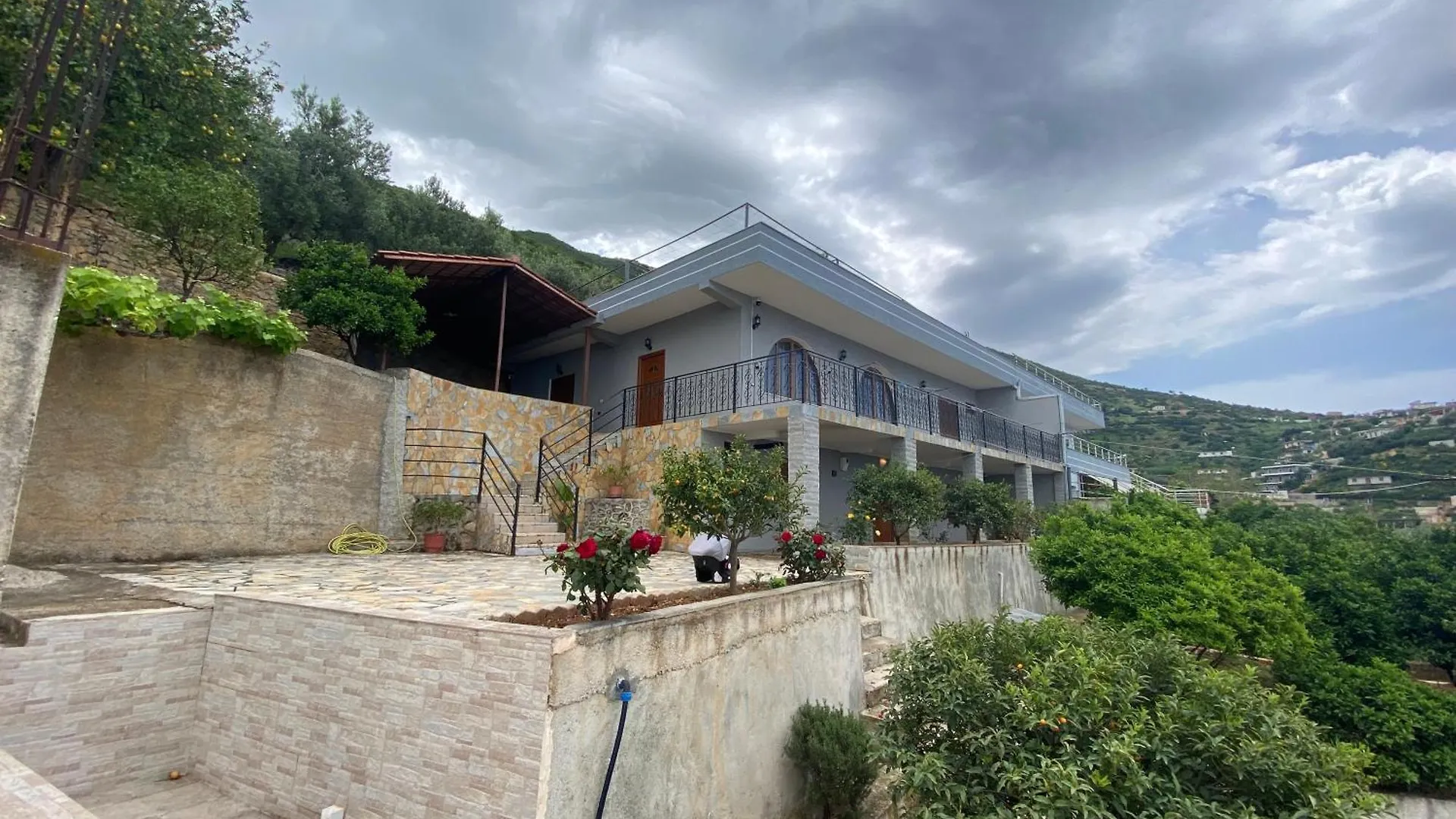 Kledi Apartment فلورا ألبانيا